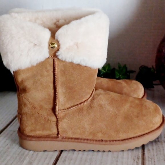 UGG® Pure Classic Short Boot - Color: Chestnut - Picture 5 of 16